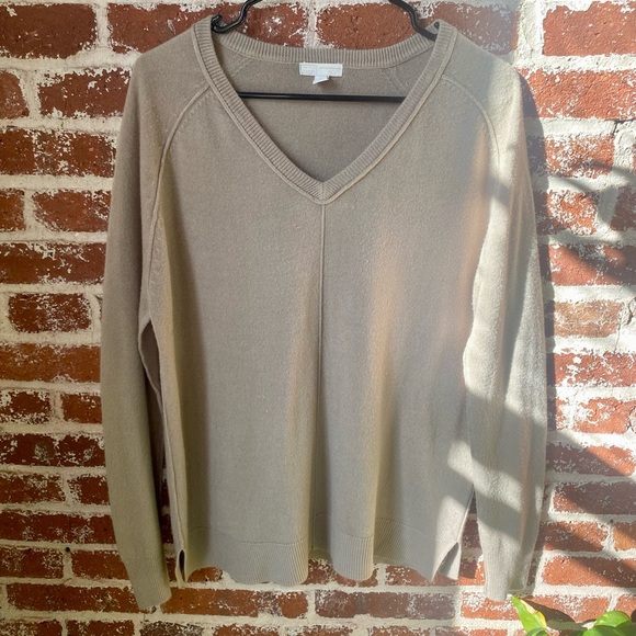 14th & Union light brown v-neck lightweight sweater - Picture 7 of 8